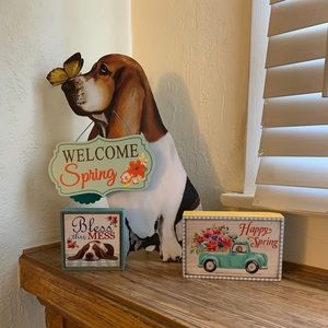 Pioneer woman basset hound spring sign